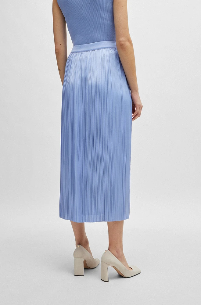 Long skirt micro-pleated sateen fabric