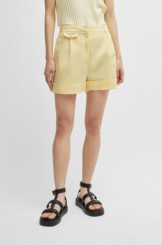 Wide-leg shorts a cotton blend