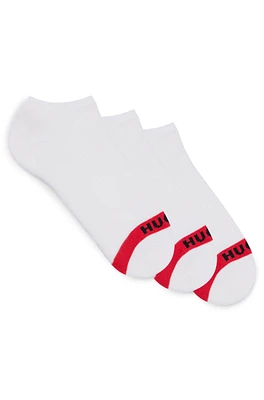 Three-pack of invisible socks with logo details