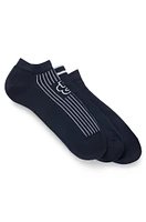 Three-pack of ankle-length socks with branding