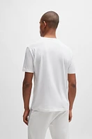 Camiseta regular fit de punto algodón con logo malla en relieve