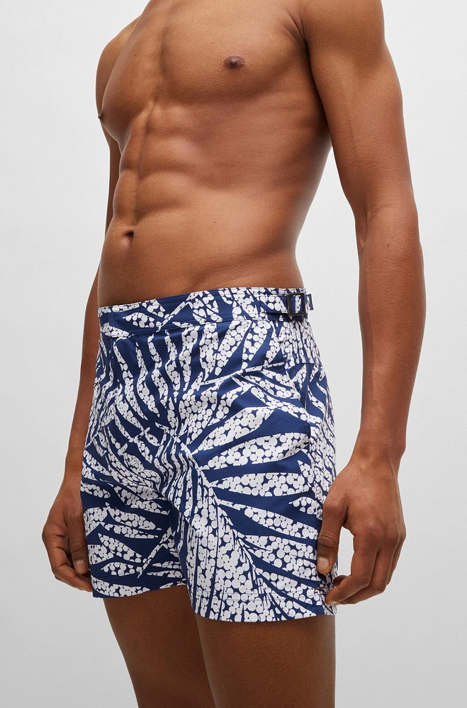 Fully lined swim shorts quick-drying printed fabric