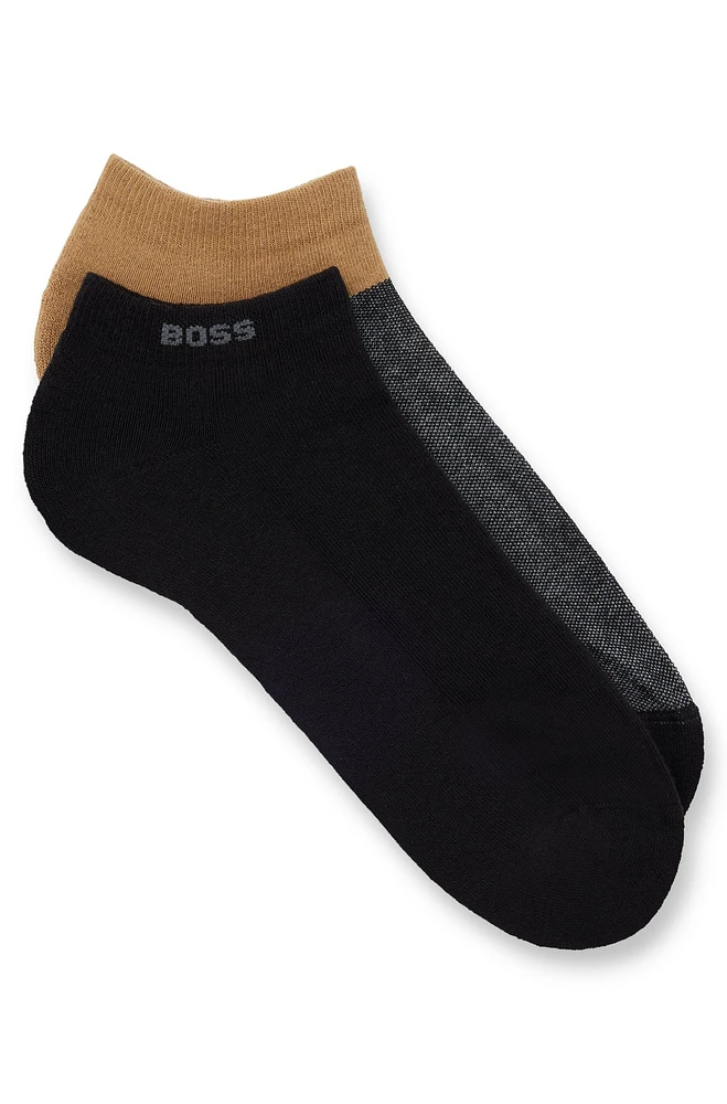 Two-pack of ankle socks in a cotton blend