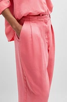 Regular-fit trousers with tapered leg