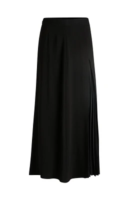 Maxi skirt with plissé detail