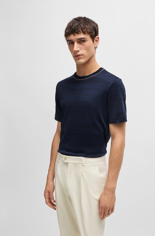 Silk-cotton T-shirt a regular fit