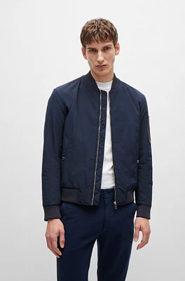 Water-repellent jacket a regular fit