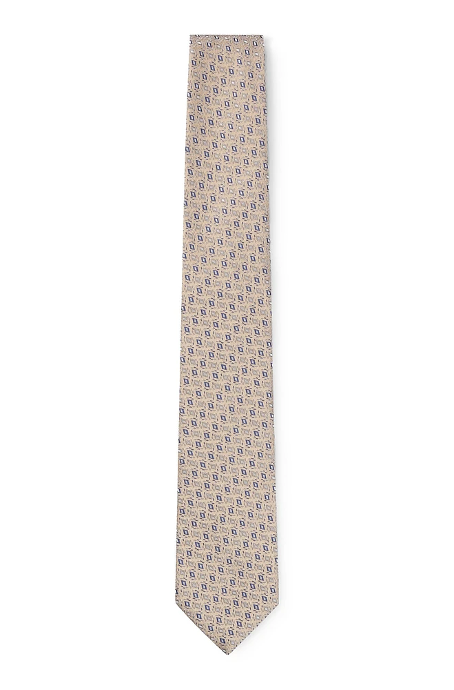 Silk tie with jacquard pattern