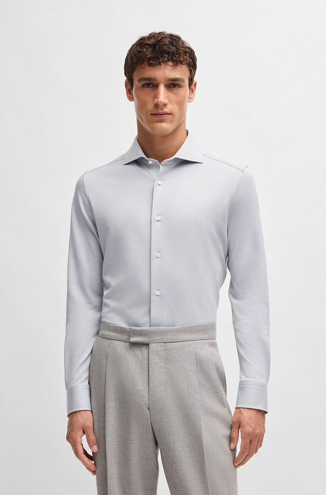 Slim-fit shirt with spread collar