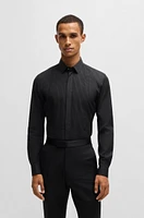 Slim-fit dress shirt with pleated bib