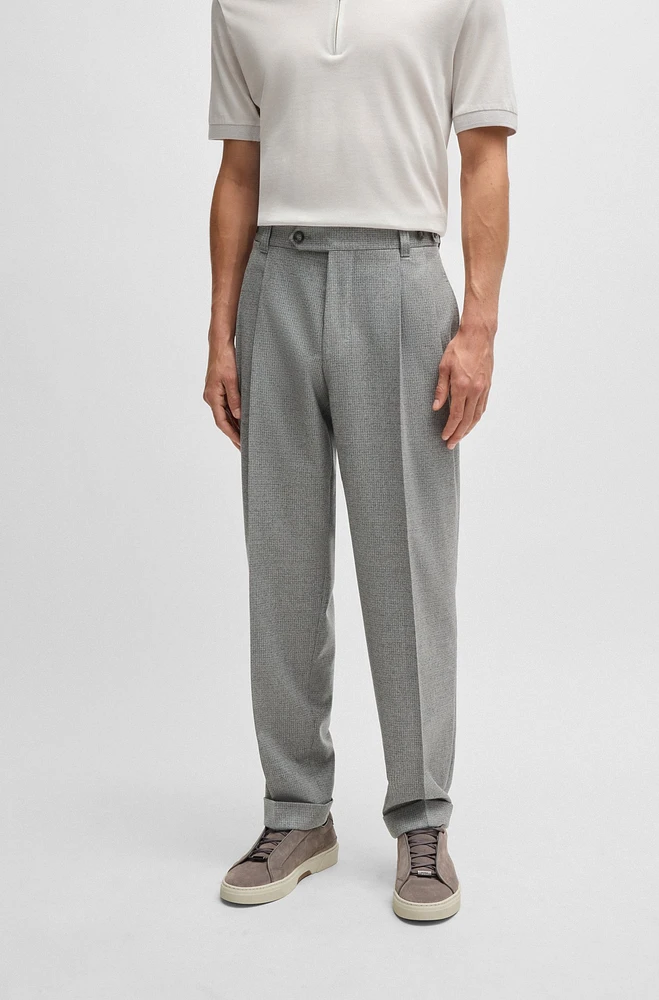 Relaxed-fit trousers micro-patterned wool