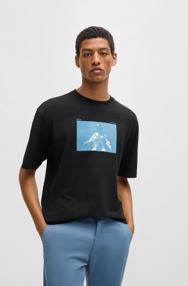 Cotton-jersey relaxed-fit T-shirt with seasonal graphic