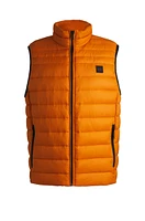 Packable slim-fit gilet water-repellent fabric