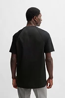 Regular-fit T-shirt with structured body