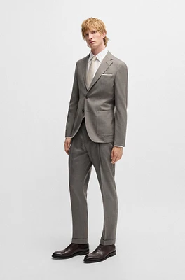 Slim-fit suit high-twist virgin wool