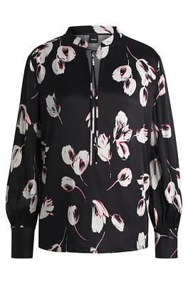 Relaxed-fit blouse with tulip print