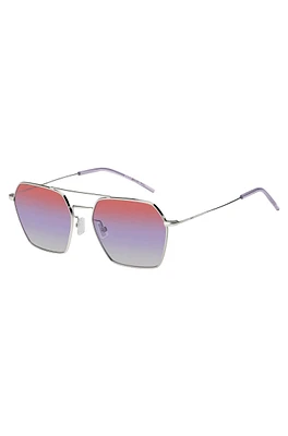 Double-bridge sunglasses with multicolored lenses