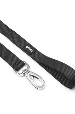 Dog leash with silicone logo patch