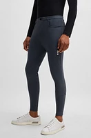 Equestrian knee-grip breeches super-stretch material