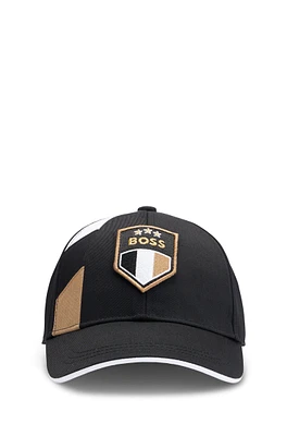 Kids' cap with color-blocking and embroidered logo badge