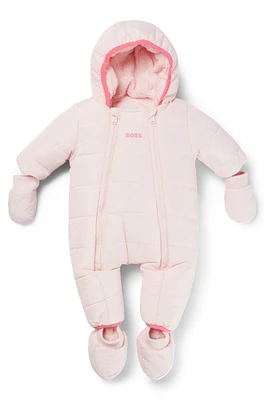 Baby water-repellent snowsuit with detachable mittens and slippers