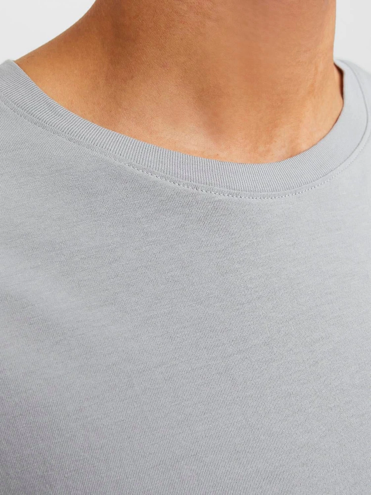 Standard Fit O-Neck T-Shirt | Jack & Jones