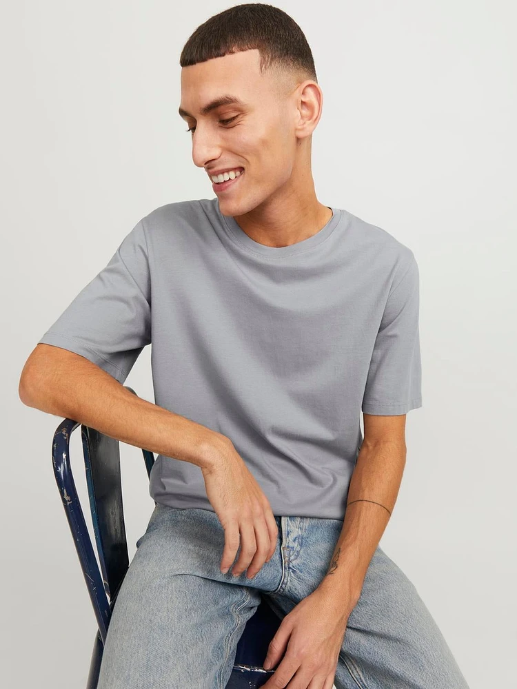 Standard Fit O-Neck T-Shirt | Jack & Jones