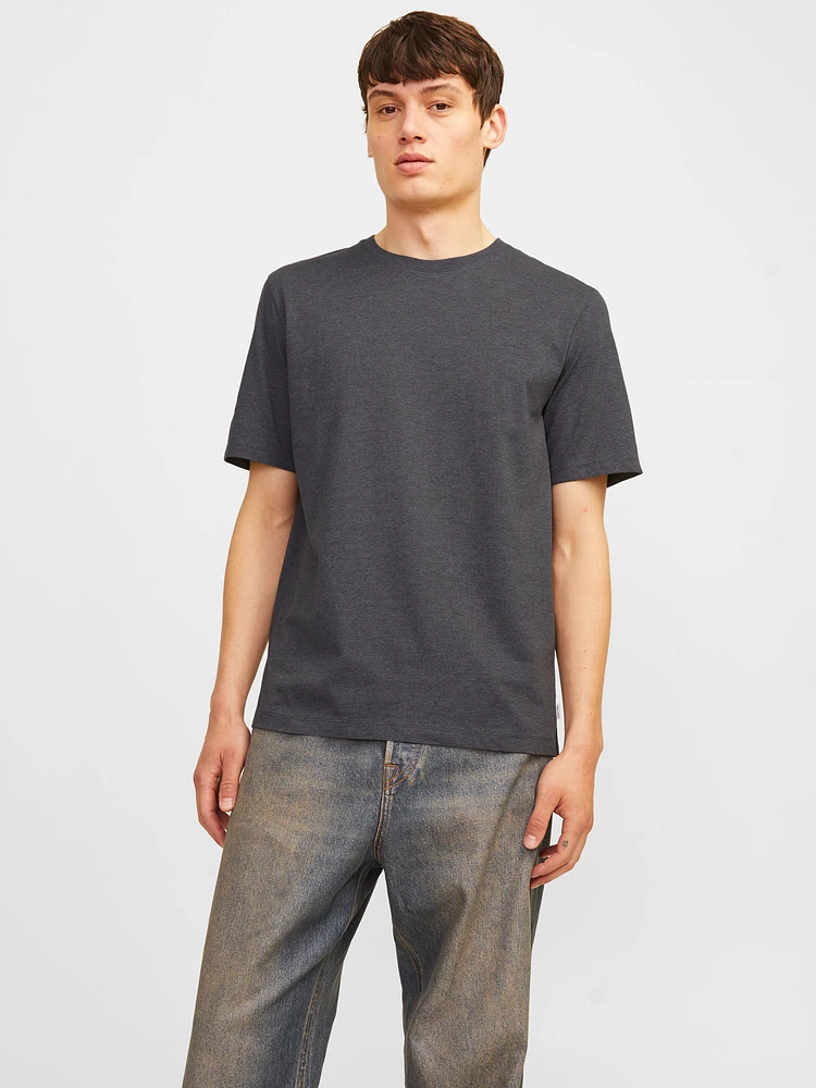 Standard Fit O-Neck T-Shirt | Jack & Jones