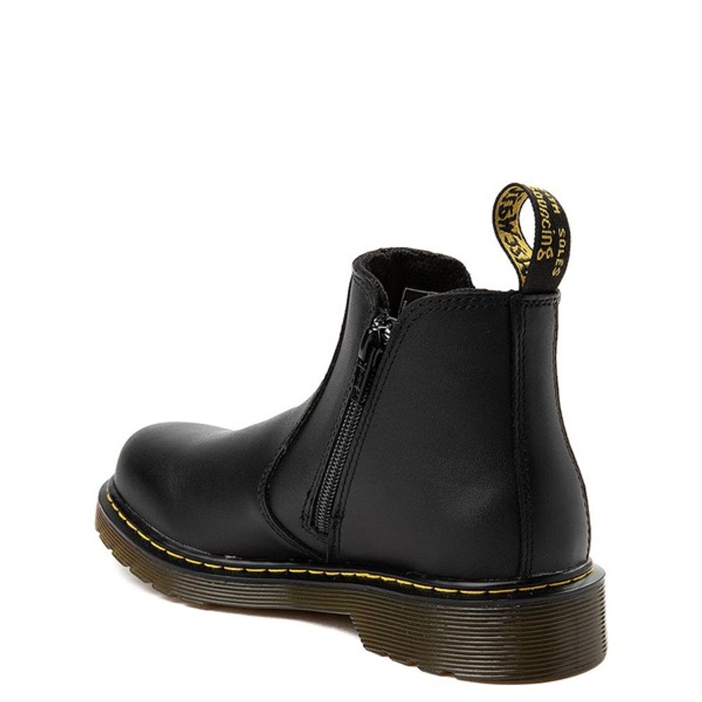 Dr. Martens 2976 Chelsea Boot