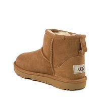 UGG® Classic Mini II Boot - Little Kid / Big Chestnut