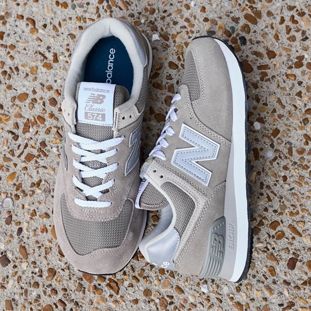 Chaussure athlétique New Balance 574 pour femmes