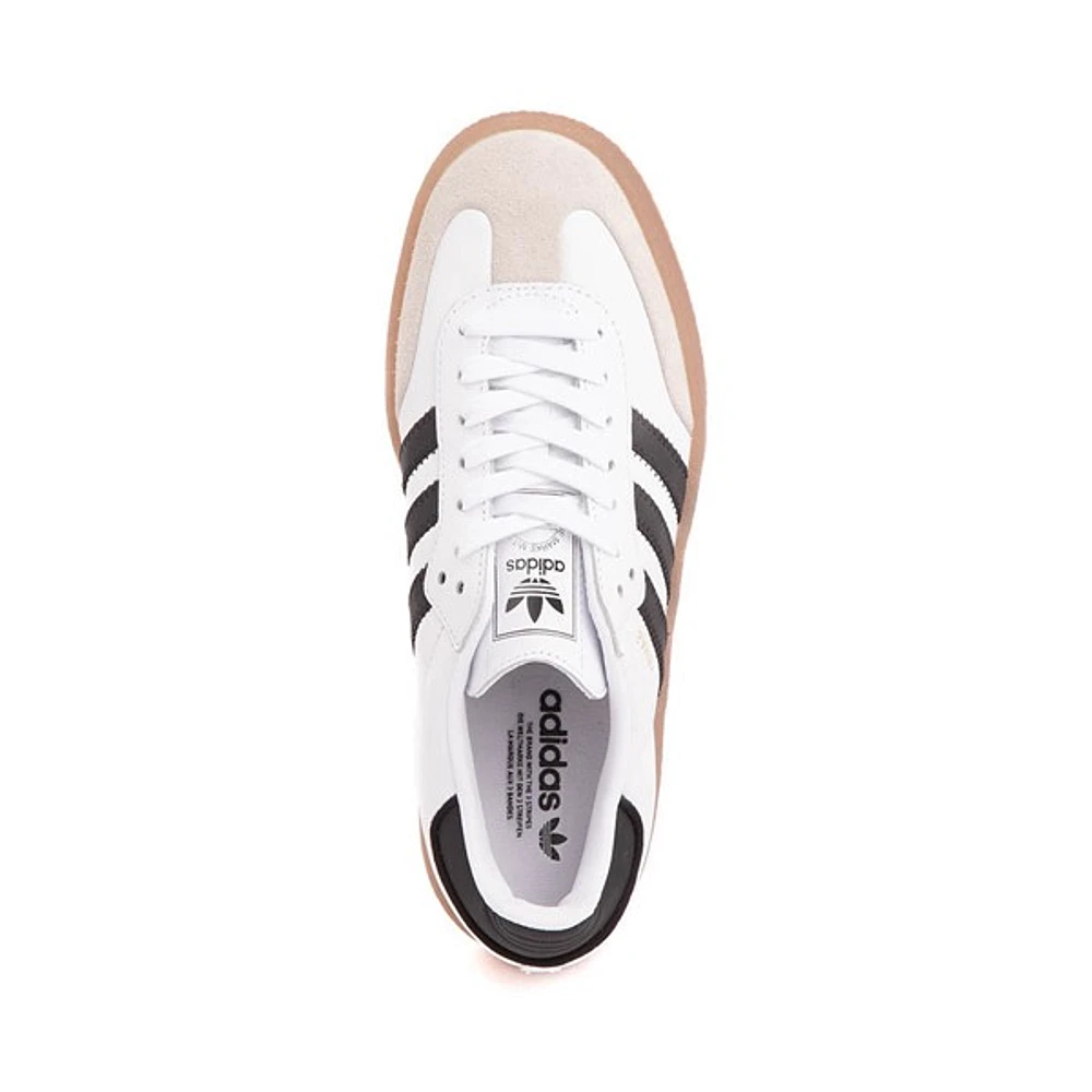 Chaussure athlétique adidas Sambae pour femmes - Blanche / Noire