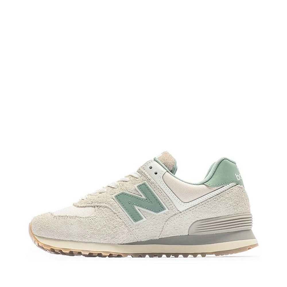 New Balance 574 Athletic Shoe