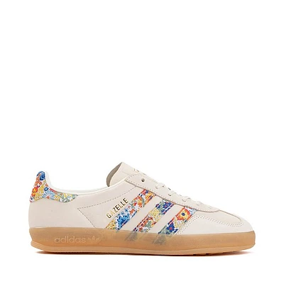 Chaussure athlétique adidas Gazelle x Liberty London pour femmes - Blanc cassé / Gomme