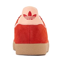 Chaussure athlétique adidas Gazelle pour femmes - Rouge / Rose