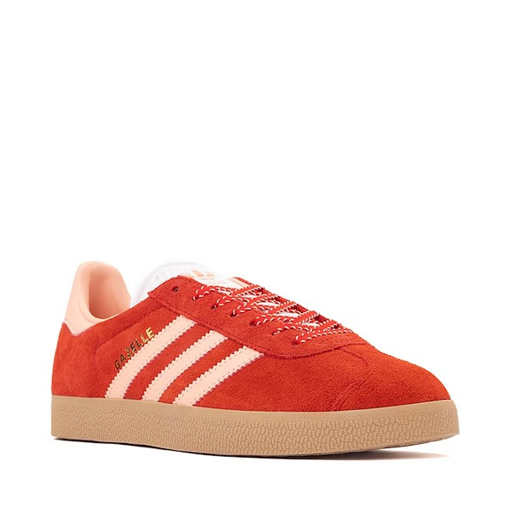 Chaussure athlétique adidas Gazelle pour femmes - Rouge / Rose