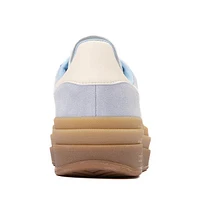 Chaussure athlétique adidas Gazelle Bold pour femmes - Bleu pâle / Crème Gomme