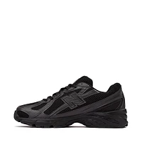 New Balance 740 Athletic Shoe