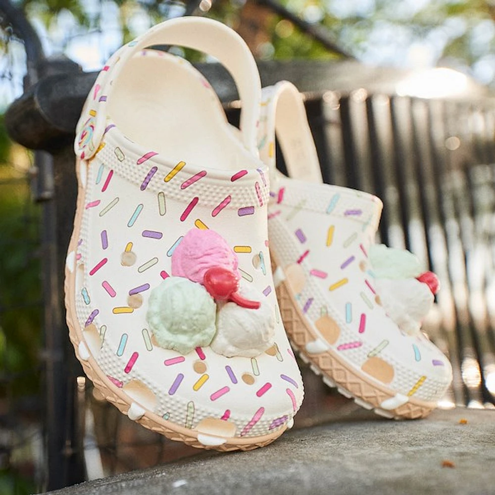 Crocs Classic Ice Cream Party Clog - Little Kid / Big White