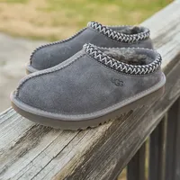 UGG® Tasman II Slipper - Toddler / Little Kid / Big Kid - Dark Gray