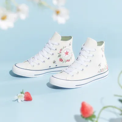 Converse Chuck Taylor All Star Hi Berries and Bees Sneaker