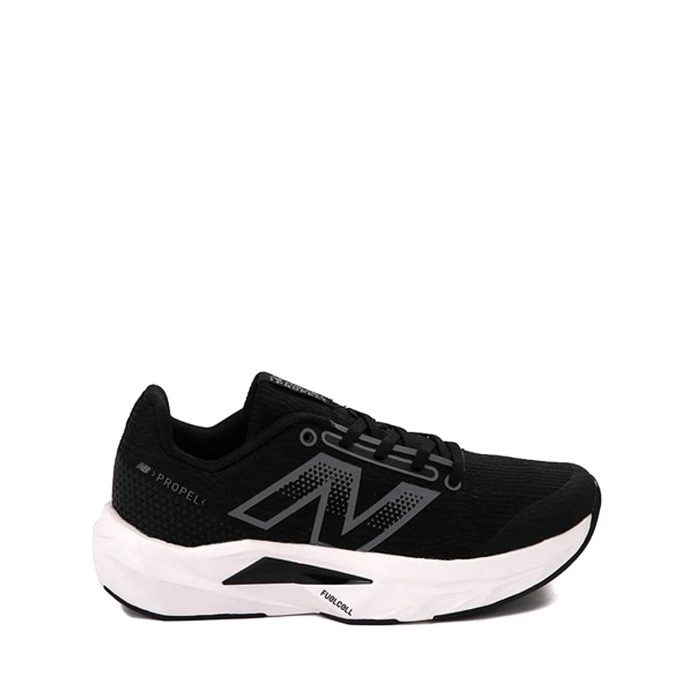 New Balance FuelCell Propel v5 Athletic Shoe