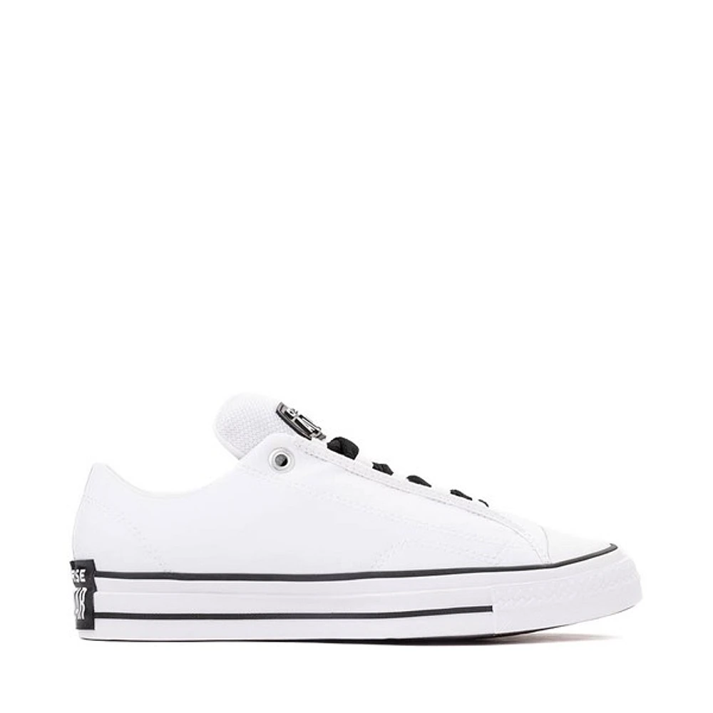 Converse Chuck Taylor Puff Low-Top Sneaker - White / Black