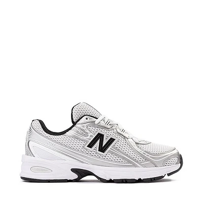 New Balance 740 Athletic Shoe