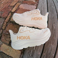 Womens HOKA Clifton 10 Athletic Shoe