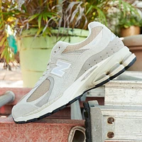 New Balance 2002R Athletic Shoe - Shipyard / Incense Timberwolf