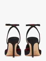 Amour Pom Pumps