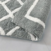 Gray Geometric Pattern Reversible Bath Mat, 34 in.