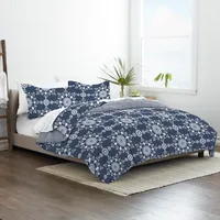 Navy Daisy Medallion King 3-pc. Comforter Set