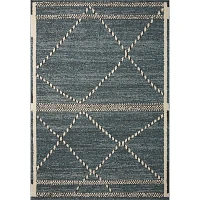 Denim Asymmetrical Tufted Area Rug, 7x10